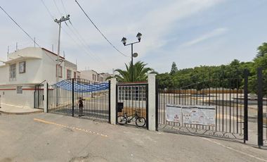 Casa con cesión de  derechos ya para escriturar a su nombre