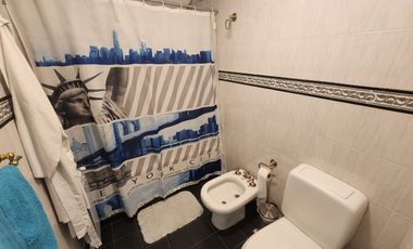 Espectacular casa de categoria  con pileta climatizada cerca de la mejor playa de Madryn