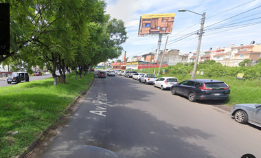 Casa en fraccionamiento ubicada en colonia Parques de Tlaquepaque, con 3 Recamaras y 59m2 entre Av Guadalupe y Anillo Periférico.