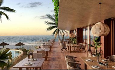 Penthouse con alberca privada, en venta, Frente al mar, Puerto Morelos.