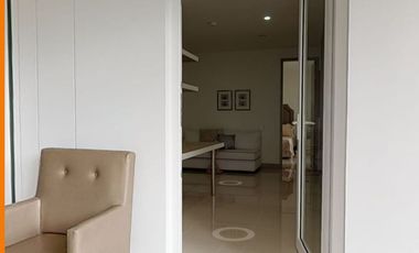 APARTAMENTO EN VENTA CALI  - PANCE  PISO 7. 185 MTS 2.