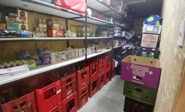 SE VENDE CASA EN SECTOR MIRASUR CON LOCAL COMERCIAL