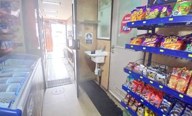 SE VENDE CASA EN SECTOR MIRASUR CON LOCAL COMERCIAL