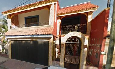 BONITA CASA EN COL. CHUBURNA EN MERIDA ADJUDICADA