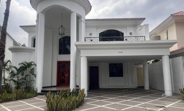 EN VENTA CASA EN URBANIZACIÓN PALMAR DEL RÍO VÍA A SAMBORONDON KM 4