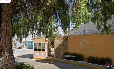 Casa en fraccionamiento ubicado en colonia Industrial Mexicana, con 3 Recamaras y 104m2 A unos Minutos del IMMS.