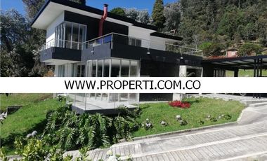 Casa en Arriendo Sector Las Palmas - Envigado