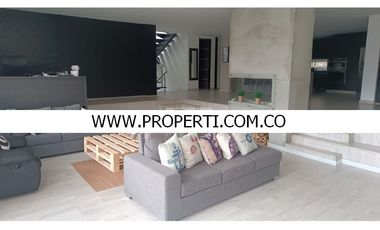 Casa en Arriendo Sector Las Palmas - Envigado