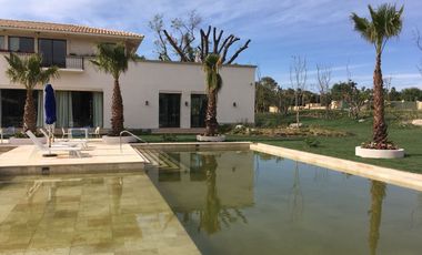 EL CARMEN LOTE CERCA DE CASA CLUB - MAGNIFICA UBICACION PRIVADA