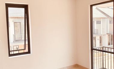 Rumah Cantik Baru Siap Huni di Kebon Kopi Kota Cimahi