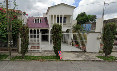 Casa en remate con acabados de calidad a precio de oportunidad. C. Poza Rica 115, Las Palmas, 93230 Poza Rica De Hidalgo, Ver., México