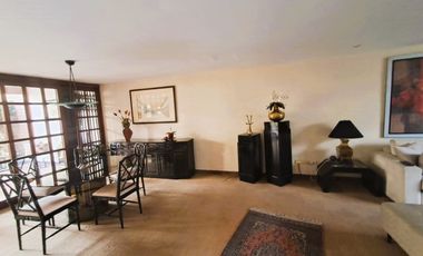¡Oportunidad Exclusiva! Venta de Linda y Exclusiva Casa con Jardín en Surco