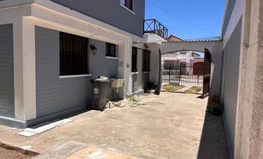 ¡OPORTUNIDAD UNICA ¡ VENDO CASA  DE 4 HABITACIONES Y 2 BAÑOS, SECTOR TRANQUILO, LA SERENA