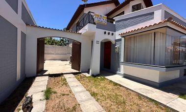 ¡OPORTUNIDAD UNICA ¡ VENDO CASA  DE 4 HABITACIONES Y 2 BAÑOS, SECTOR TRANQUILO, LA SERENA