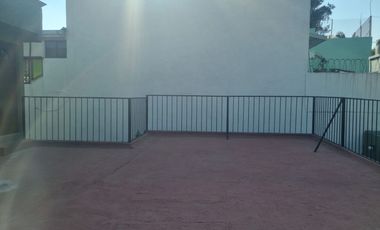 Casa en Venta en  Ciudad Satélite, Naucalpan