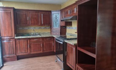 Casa en Venta en  Ciudad Satélite, Naucalpan