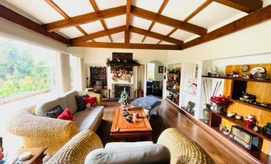 ESPECTACULAR CASA VIA ARRAYANES