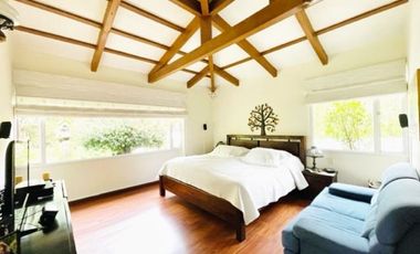 ESPECTACULAR CASA VIA ARRAYANES