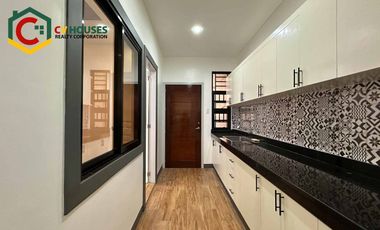 PRIME LOCATION: 6-BEDROOM HOUSE FOR RENT NEAR SM TELABASTAGAN