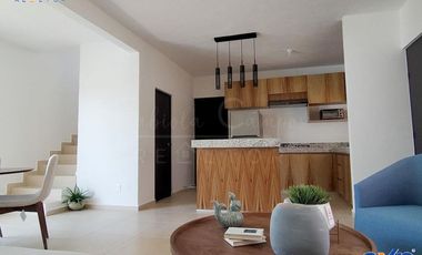 Casa de 2 pisos y 2 recámaras en venta en Conkal Yucatan - Entrega inmediata - ACEPTAMOS INFONAVIT