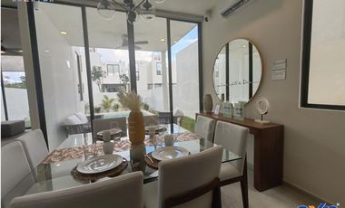 Casa de 3 recámaras en venta, en Privada Residencial con amenidades en Conkal, Yucatán - Entrega diciembre 2024