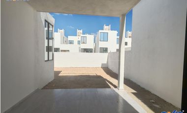 Casa de 3 recámaras en venta, en Privada Residencial con amenidades en Conkal, Yucatán - Entrega diciembre 2024