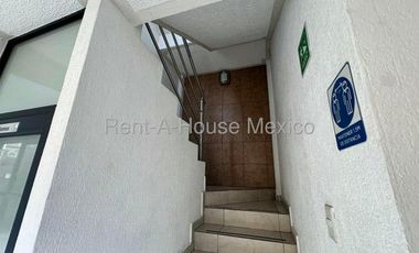 Bodega comercial de 354 metros - RENTA, 5 de Febrero