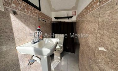 5 de Febrero. VENTA - Bodega comercial de 354 metros