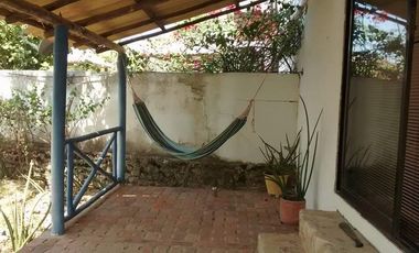 VENTA DE CABAÑA EN PUERTO VELERO, ATLANTICO - LOTE DE 600 M², DISEÑO IDEAL PARA VACACIONAR