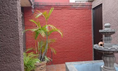 Casa en venta en jatdines de Santa Mónica, Tlalnepantla