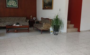 Casa en venta en jatdines de Santa Mónica, Tlalnepantla