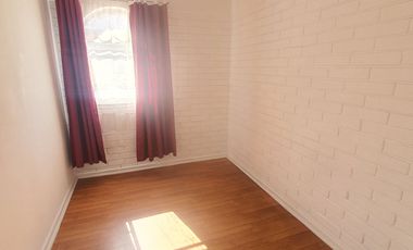 Venta De Casa De 3 Pisos En Pudahuel