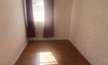Venta De Casa De 3 Pisos En Pudahuel