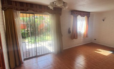 Venta De Casa De 3 Pisos En Pudahuel