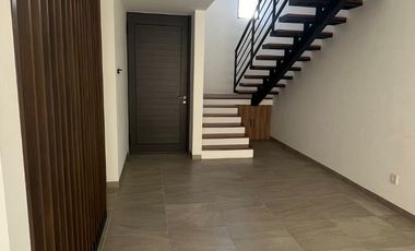 CASA EN VENTA EN ACANTHA, ZIBATÁ, QUERÉTARO | JARDÍN PRIVADO | TERRAZA | ESTUDIO | SEGURIDAD 24/7