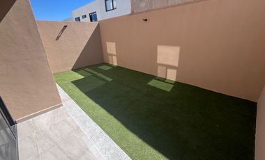 CASA EN VENTA EN ACANTHA, ZIBATÁ, QUERÉTARO | JARDÍN PRIVADO | TERRAZA | ESTUDIO | SEGURIDAD 24/7