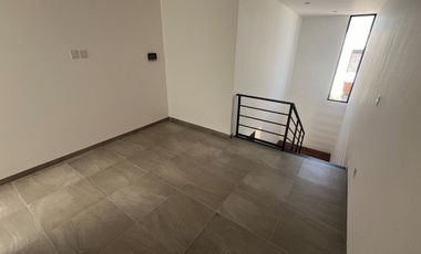 CASA EN VENTA EN ACANTHA, ZIBATÁ, QUERÉTARO | JARDÍN PRIVADO | TERRAZA | ESTUDIO | SEGURIDAD 24/7