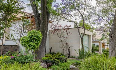 INCREIBLE CASA EN UNO DE LOS CONDOMINIOS MAS EXCLUSIVOS DE SAN ÁNGEL, CDMX.