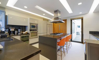 INCREIBLE CASA EN UNO DE LOS CONDOMINIOS MAS EXCLUSIVOS DE SAN ÁNGEL, CDMX.
