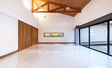 INCREIBLE CASA EN UNO DE LOS CONDOMINIOS MAS EXCLUSIVOS DE SAN ÁNGEL, CDMX.