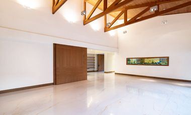 INCREIBLE CASA EN UNO DE LOS CONDOMINIOS MAS EXCLUSIVOS DE SAN ÁNGEL, CDMX.