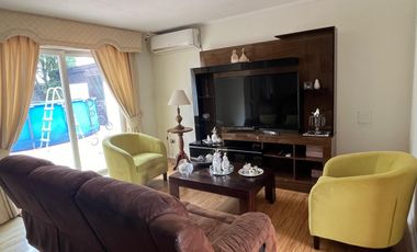 VENDEMOS AMPLIA Y LINDA CASA BARRIO LOS CONQUISTADORES