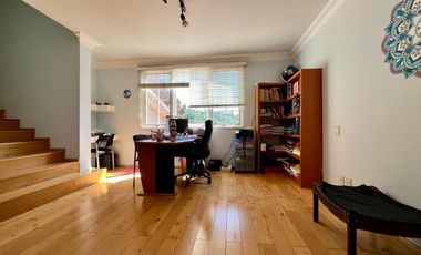 VIVE EN LOMAS DE VISTA HERMOSA CON UNA VISTA DE ENSUEÑO!