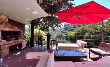 VIVE EN LOMAS DE VISTA HERMOSA CON UNA VISTA DE ENSUEÑO!