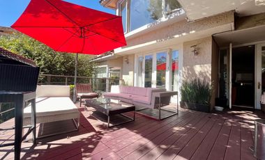 VIVE EN LOMAS DE VISTA HERMOSA CON UNA VISTA DE ENSUEÑO!