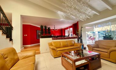 VIVE EN LOMAS DE VISTA HERMOSA CON UNA VISTA DE ENSUEÑO!