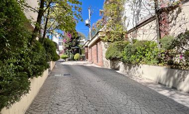 VIVE EN LOMAS DE VISTA HERMOSA CON UNA VISTA DE ENSUEÑO!