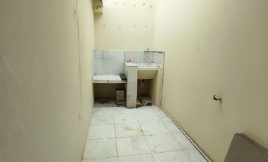 SE VENDE CASA CON SUITE y PARQUEO EN LA PRADERA 1, SUR DE GUAYAQUIL