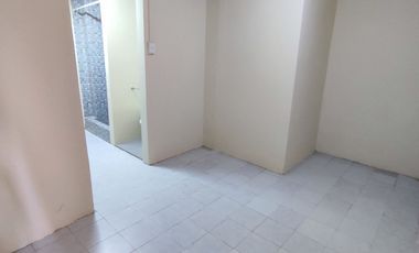 SE VENDE CASA CON SUITE y PARQUEO EN LA PRADERA 1, SUR DE GUAYAQUIL