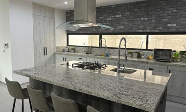 CASA EN VENTA EN VILLA MAGNA SEGUNDA ETAPA